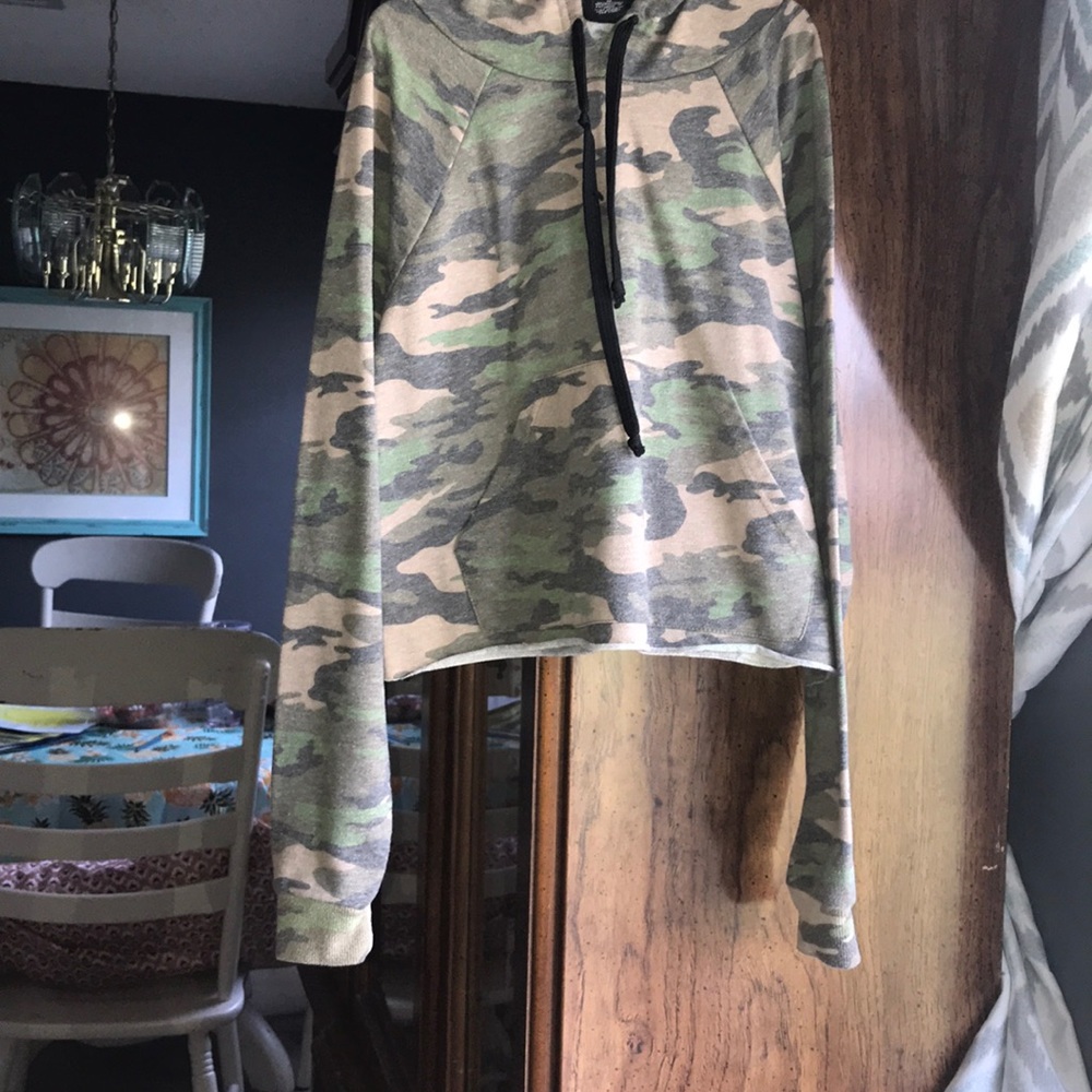 Camo croptop